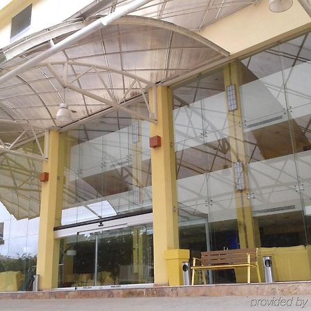 Hipico Inn Hotel Poza Rica Экстерьер фото