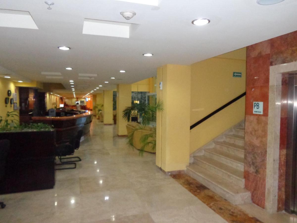Hipico Inn Hotel Poza Rica Экстерьер фото